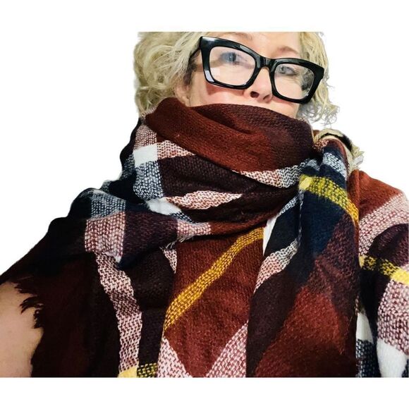 Plaid Oversized Blanket Scarf - Picture 13 of 14